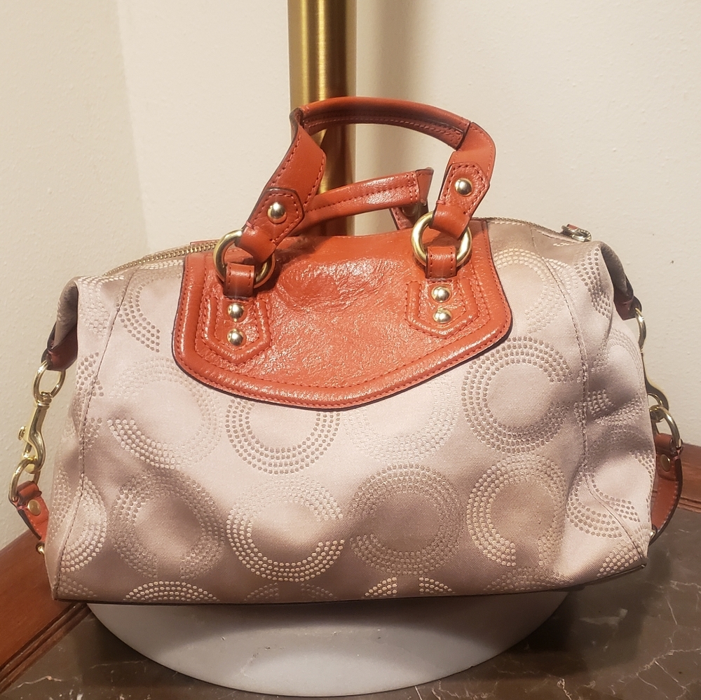 Coach handbag - Picture 2 of 5